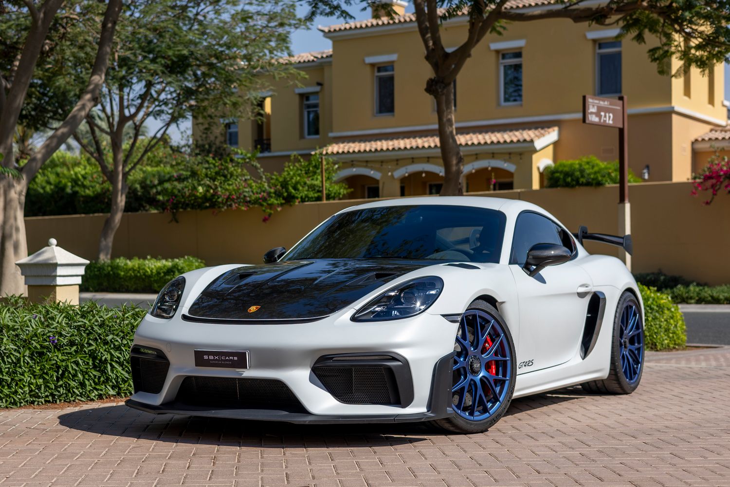 Super car