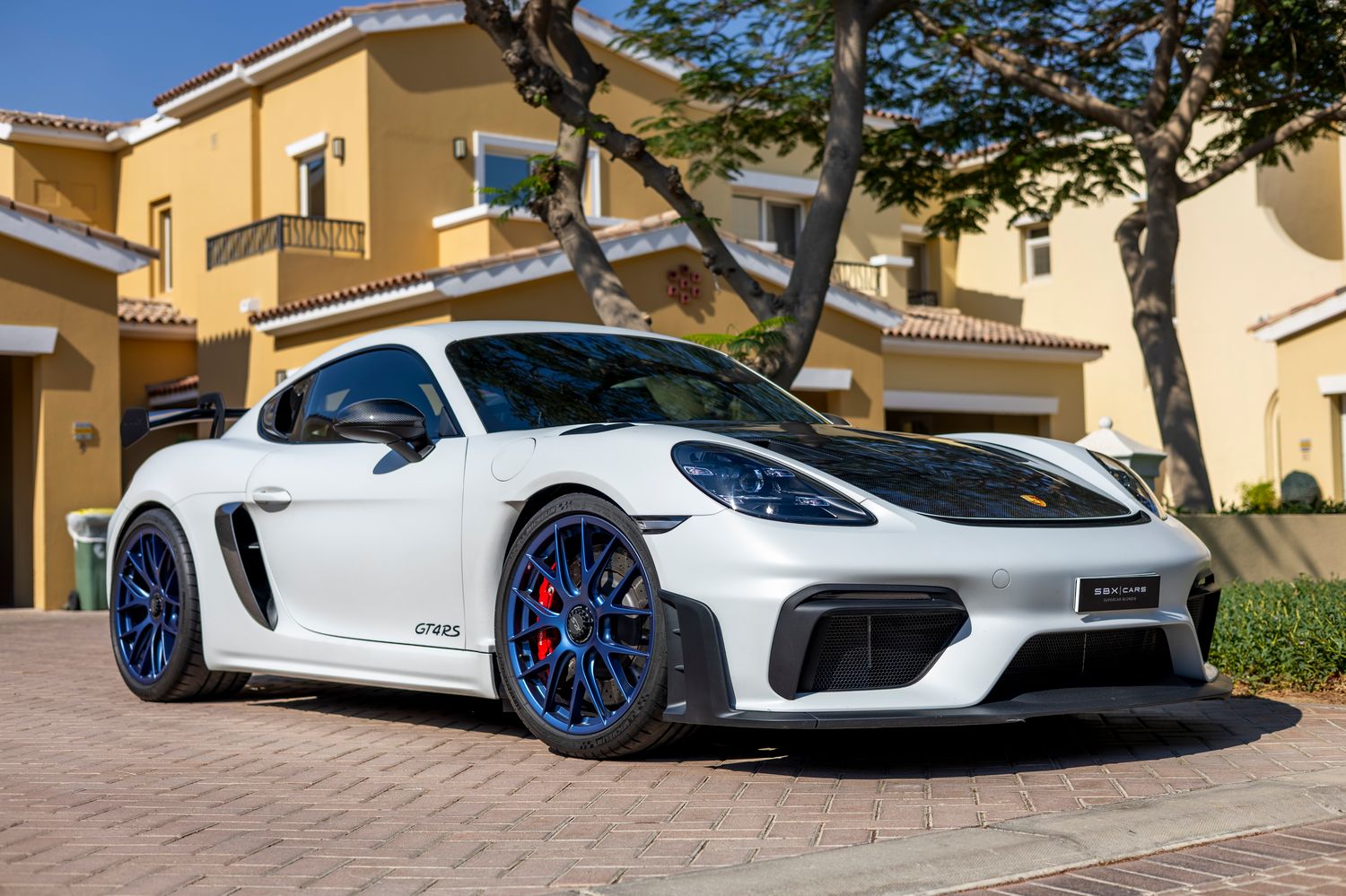 Super car