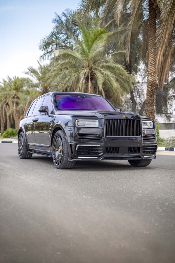 2022 Rolls Royce Cullinan Black Badge Mansory Thumbnail