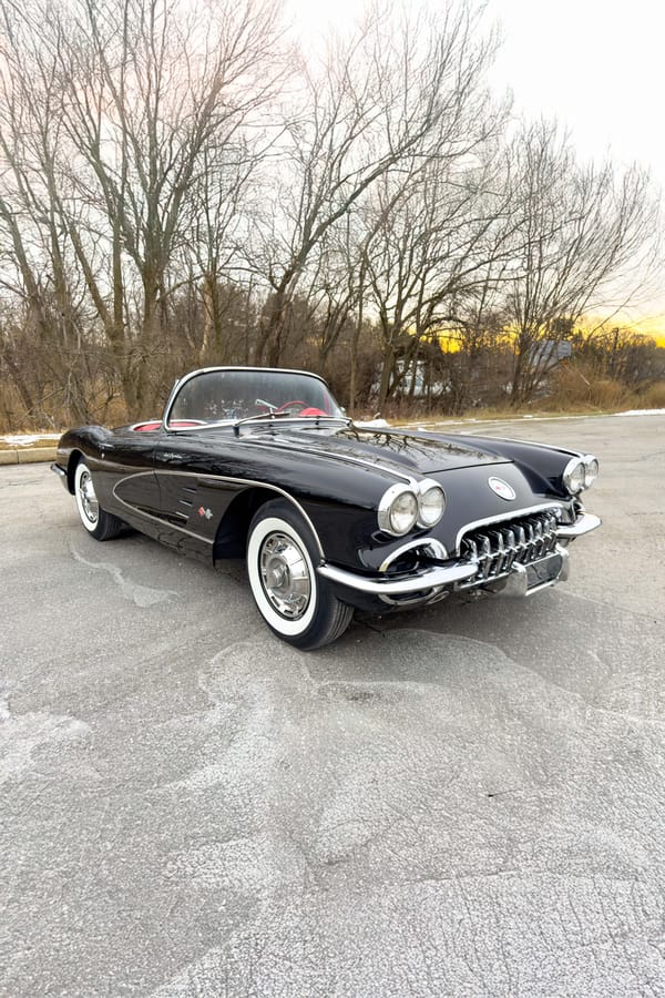 1959 Chevrolet Corvette Thumbnail