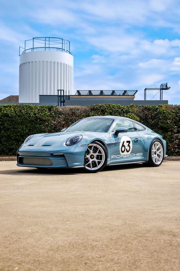 2024 Porsche 911 S/T Thumbnail