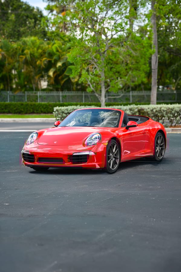 2013 Porsche 911 Carrera Cabriolet Thumbnail