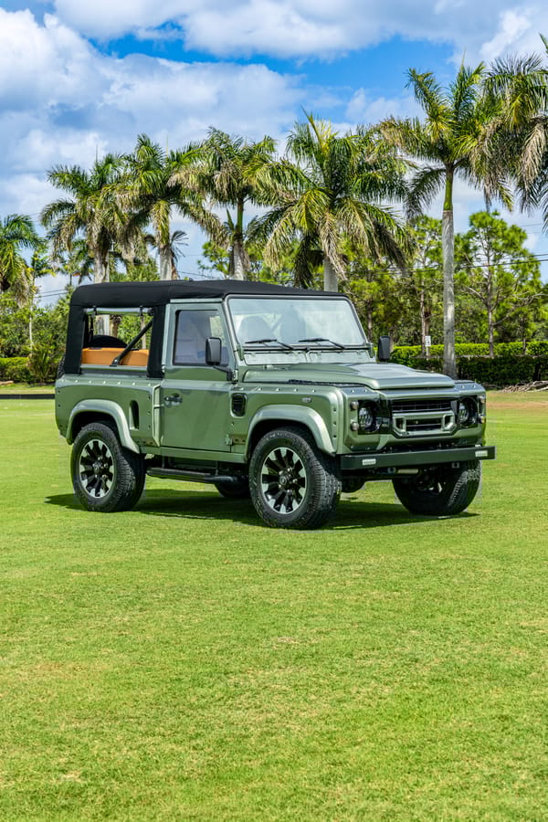 1989 Land Rover Defender 90 Thumbnail