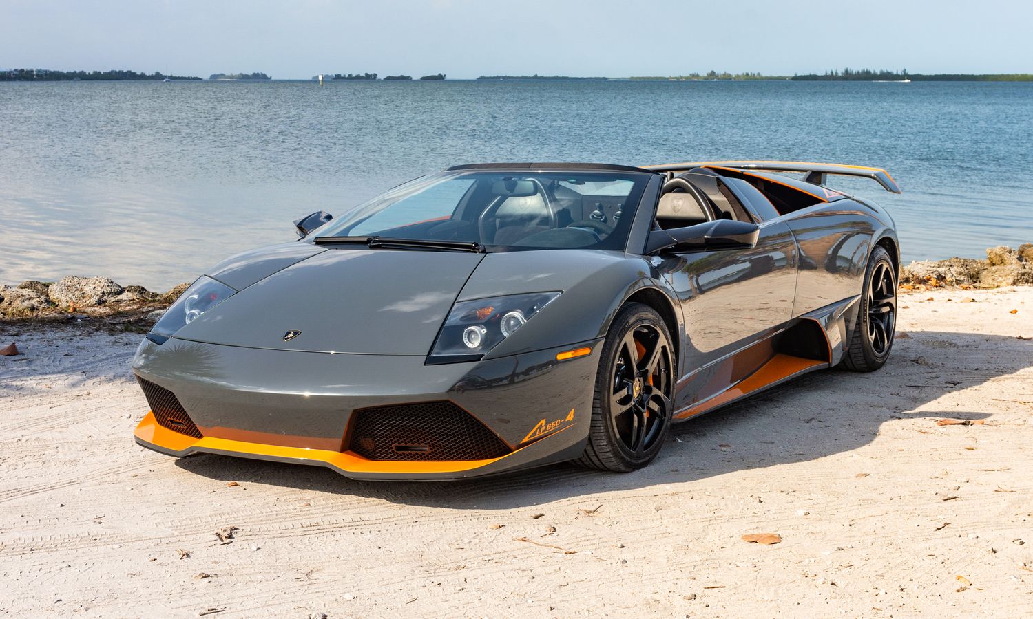 2010 Lamborghini Murciélago LP650-4 Roadster Grigio Telesto with Arancio highlights Exterior