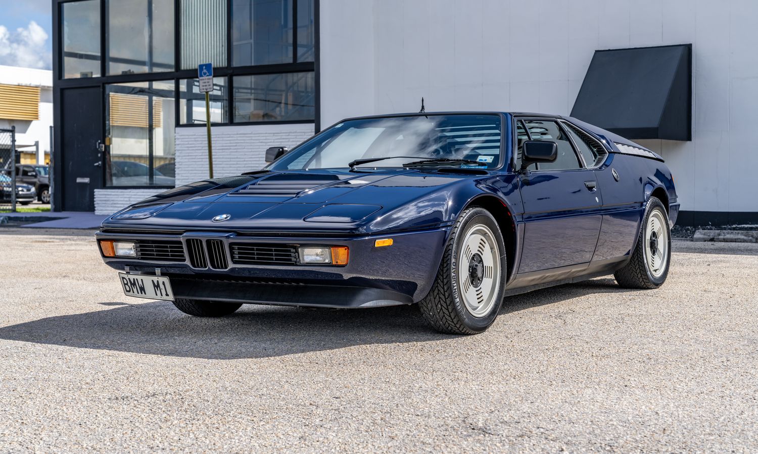 1981 BMW M1  Exterior