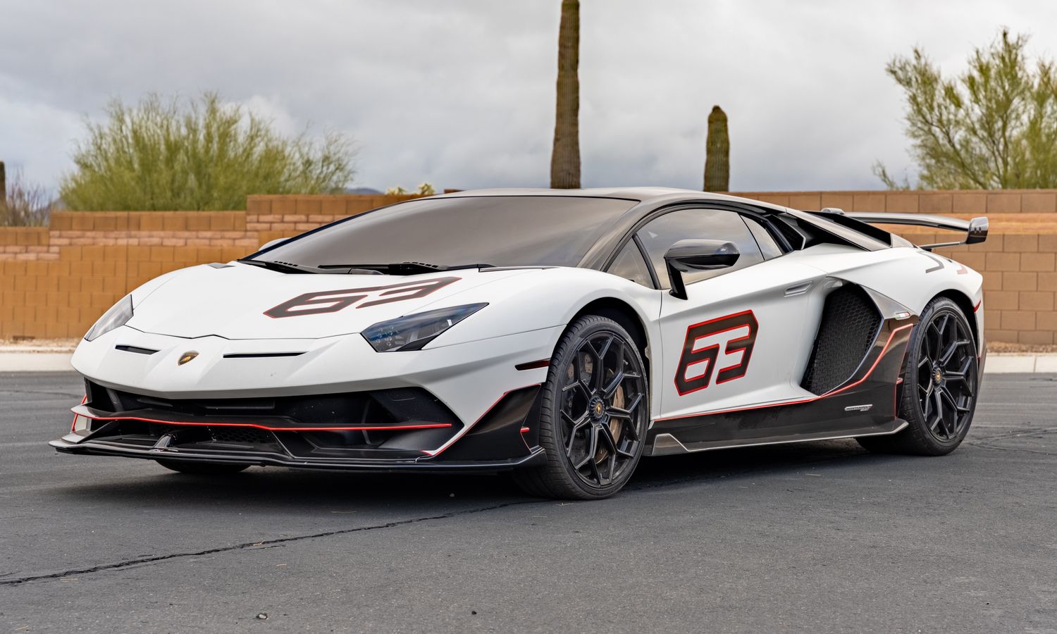 2019 Lamborghini Aventador 770-4 SVJ  Bianco Phanes Exterior