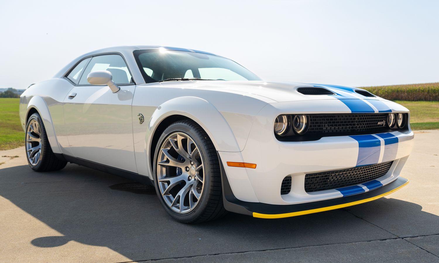 2022 Dodge Challenger Hellcat Redeye Widebody Jailbreak White Knuckle Exterior