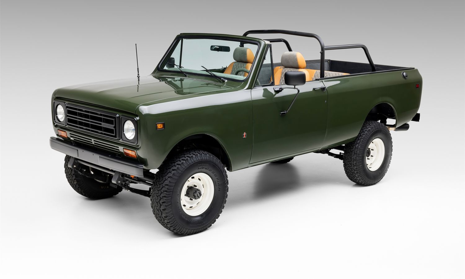 1978 International Harvester Scout II Traveler Dark Green Exterior