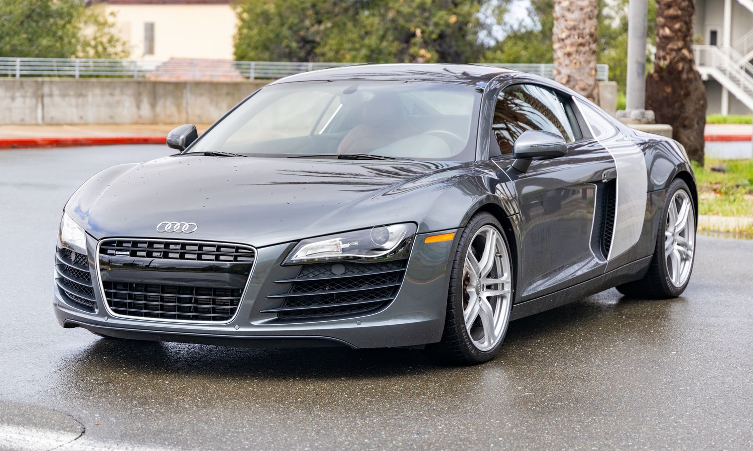 2010 Audi R8 Daytona Gray Pearl Exterior