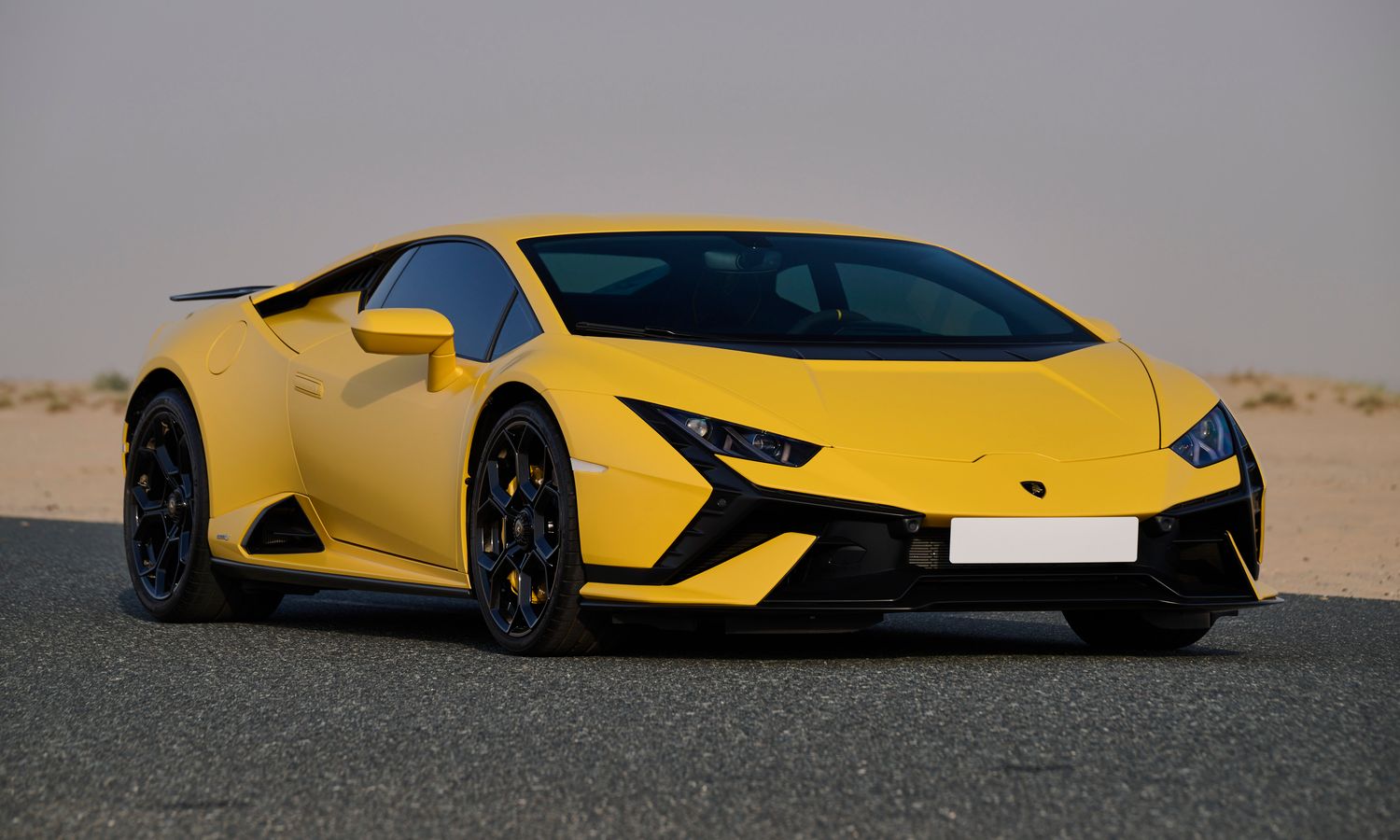 2023 Lamborghini Huracán Tecnica Giallo Telemaco Exterior