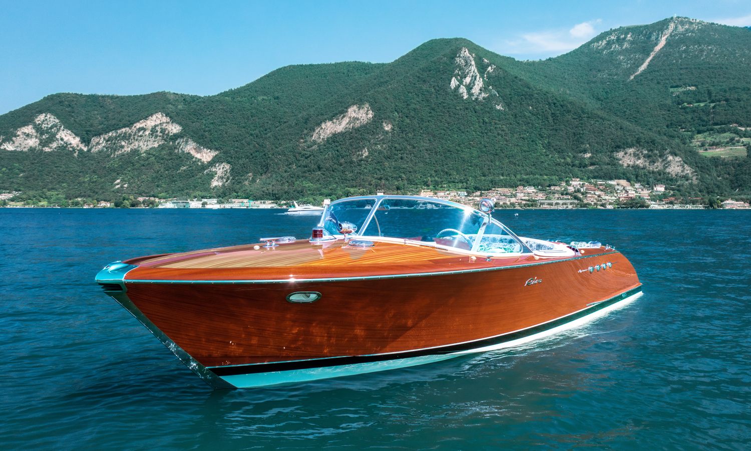 1969 Riva Aquarama Casalta Mahogany Exterior