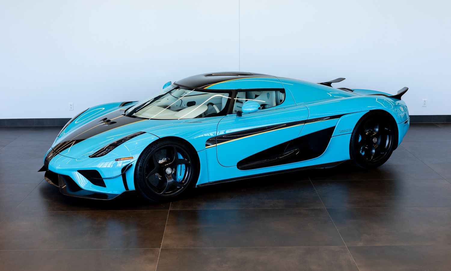 2021 Koenigsegg Regera Nordic Blue Exterior