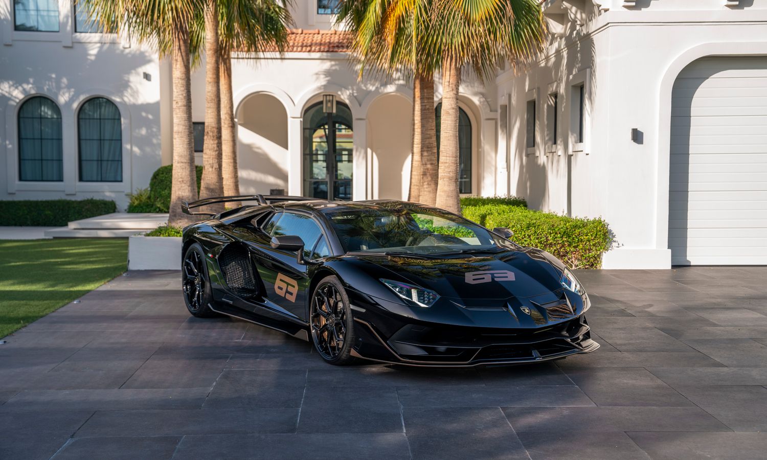 2020 Lamborghini Aventador SVJ Roadster Nero Exterior
