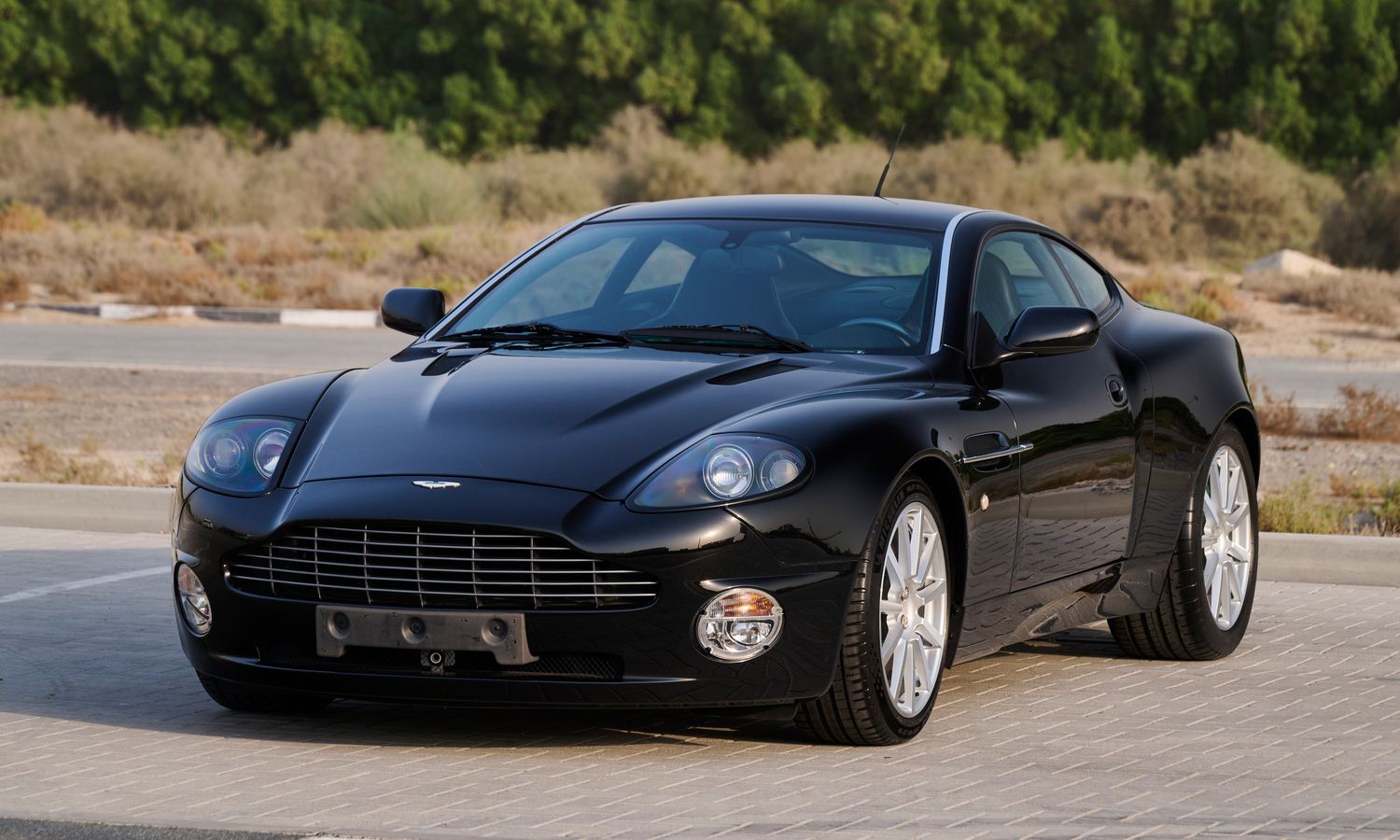 2006 Aston Martin Vanquish S Manual Carbon Black Exterior