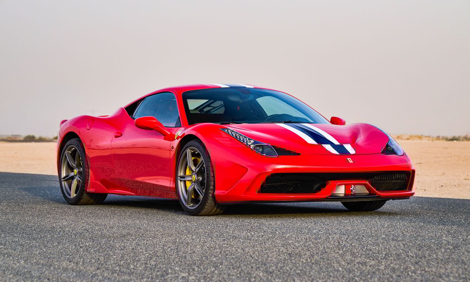 2014 Ferrari 458 Speciale Rosso Corsa Exterior