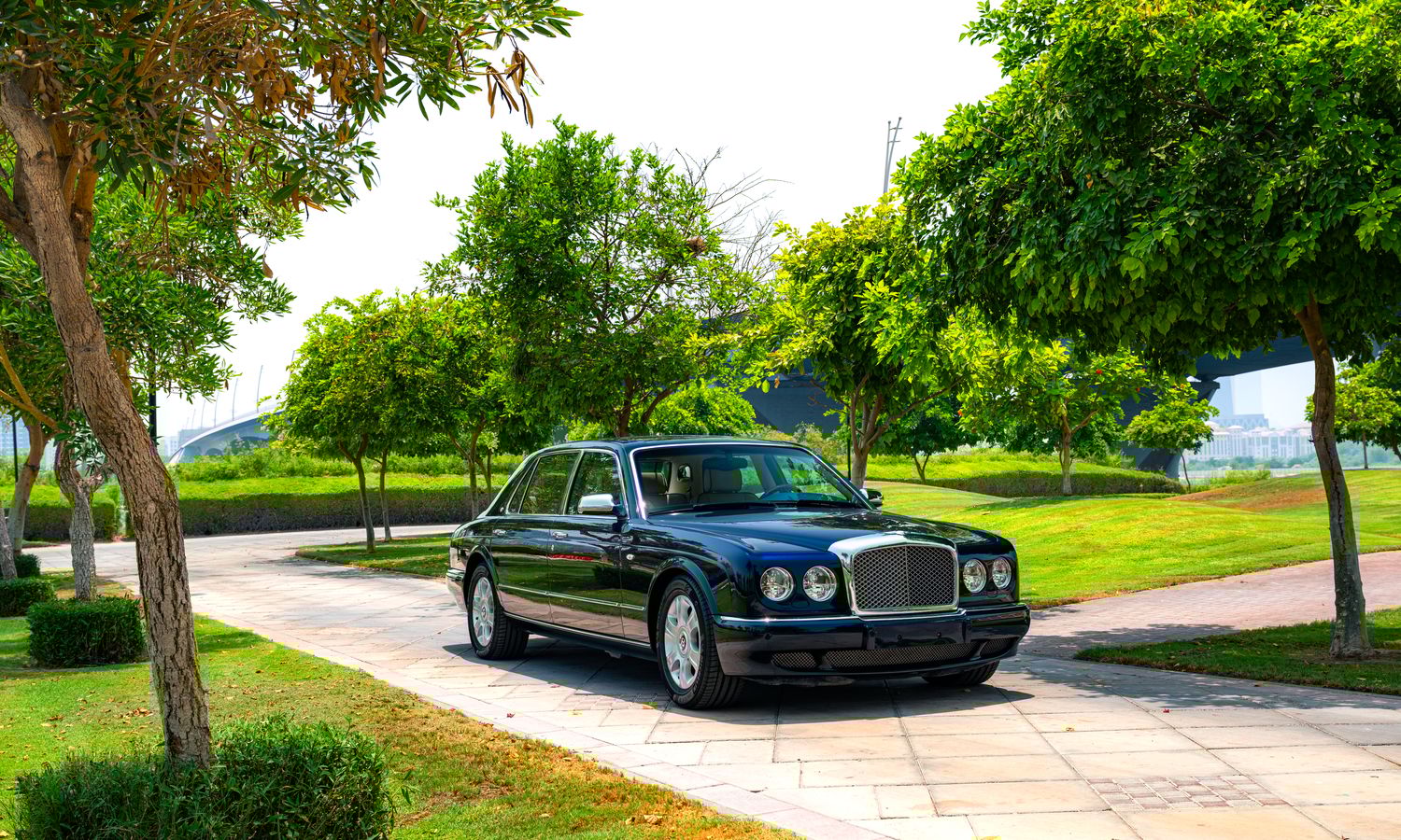 2006 Bentley  Arnage RL Dark Sapphire Exterior