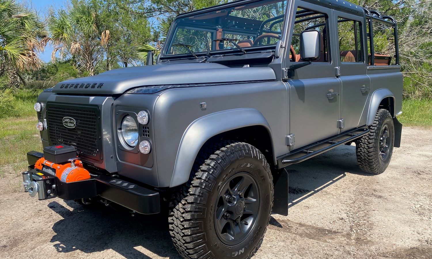 1997 Land Rover Defender 110 300 TDI  Exterior