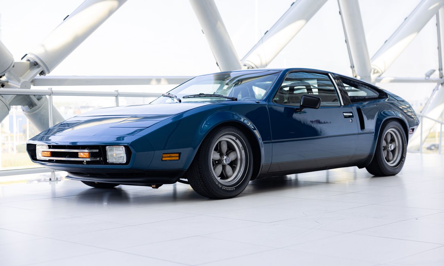 1979 Guanci SJJ-1 Blue Exterior