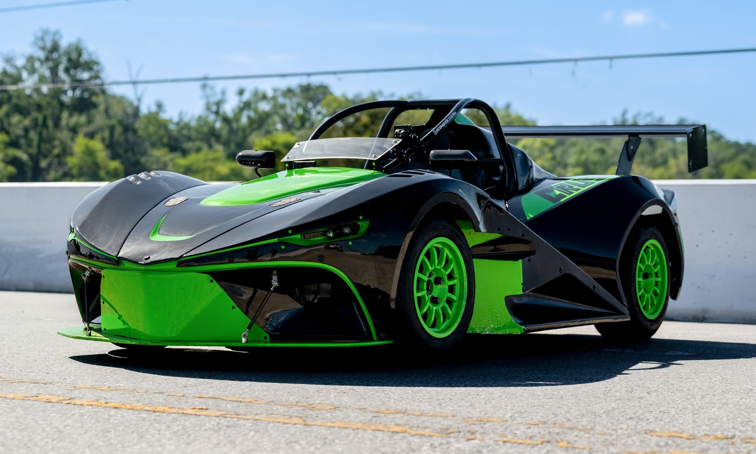 2006 Newstar BG Black and Neon Green Exterior