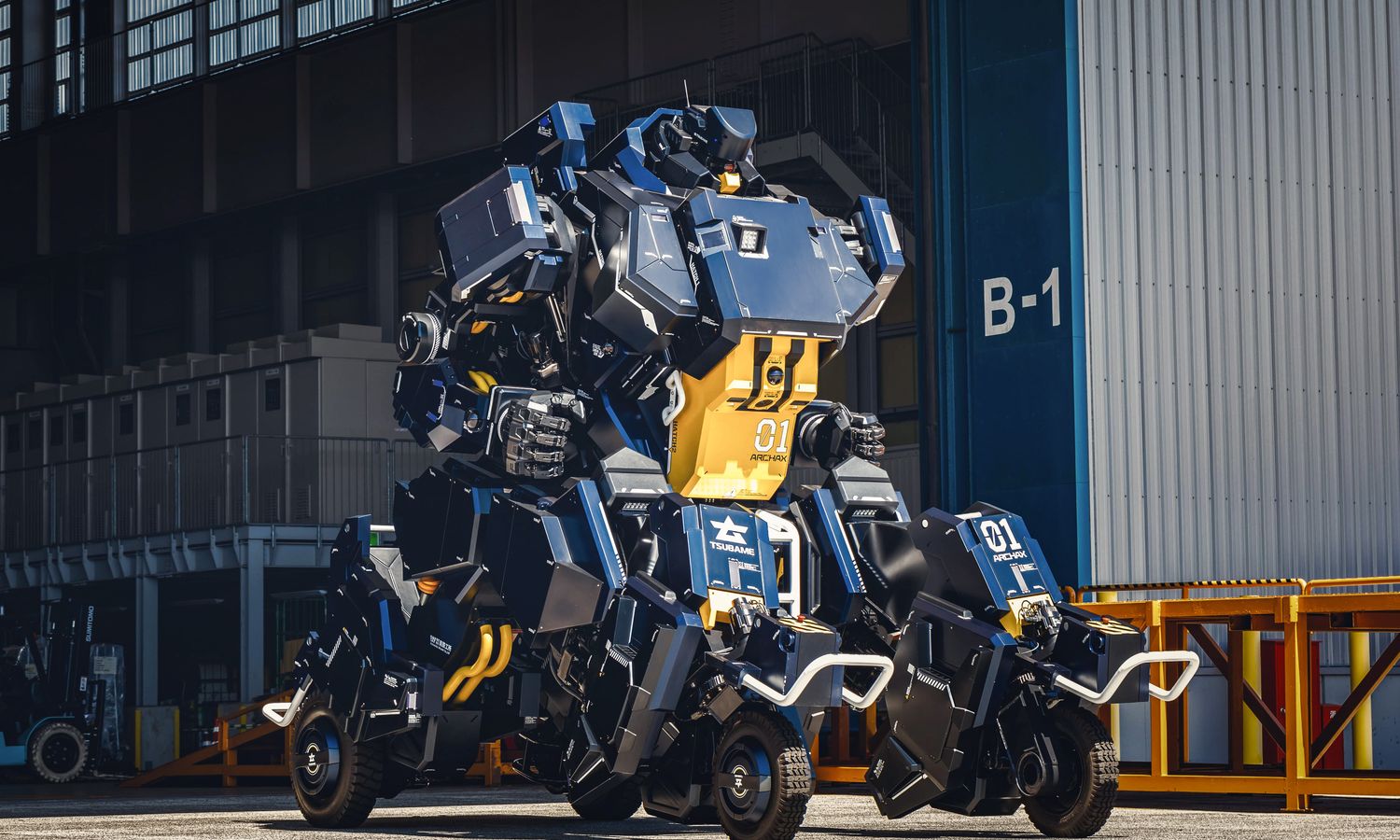 2023 Tsubame Industries Archax Robot Blue/Yellow Exterior