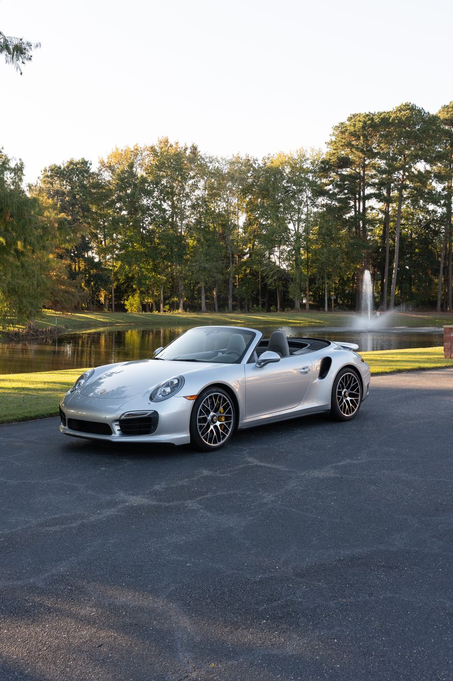 2015 Porsche 911 Turbo S Cabriolet Thumbnail