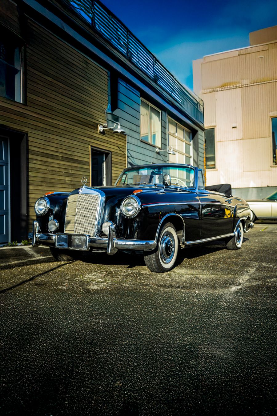 1957 Mercedes-Benz 220S Cabriolet Thumbnail