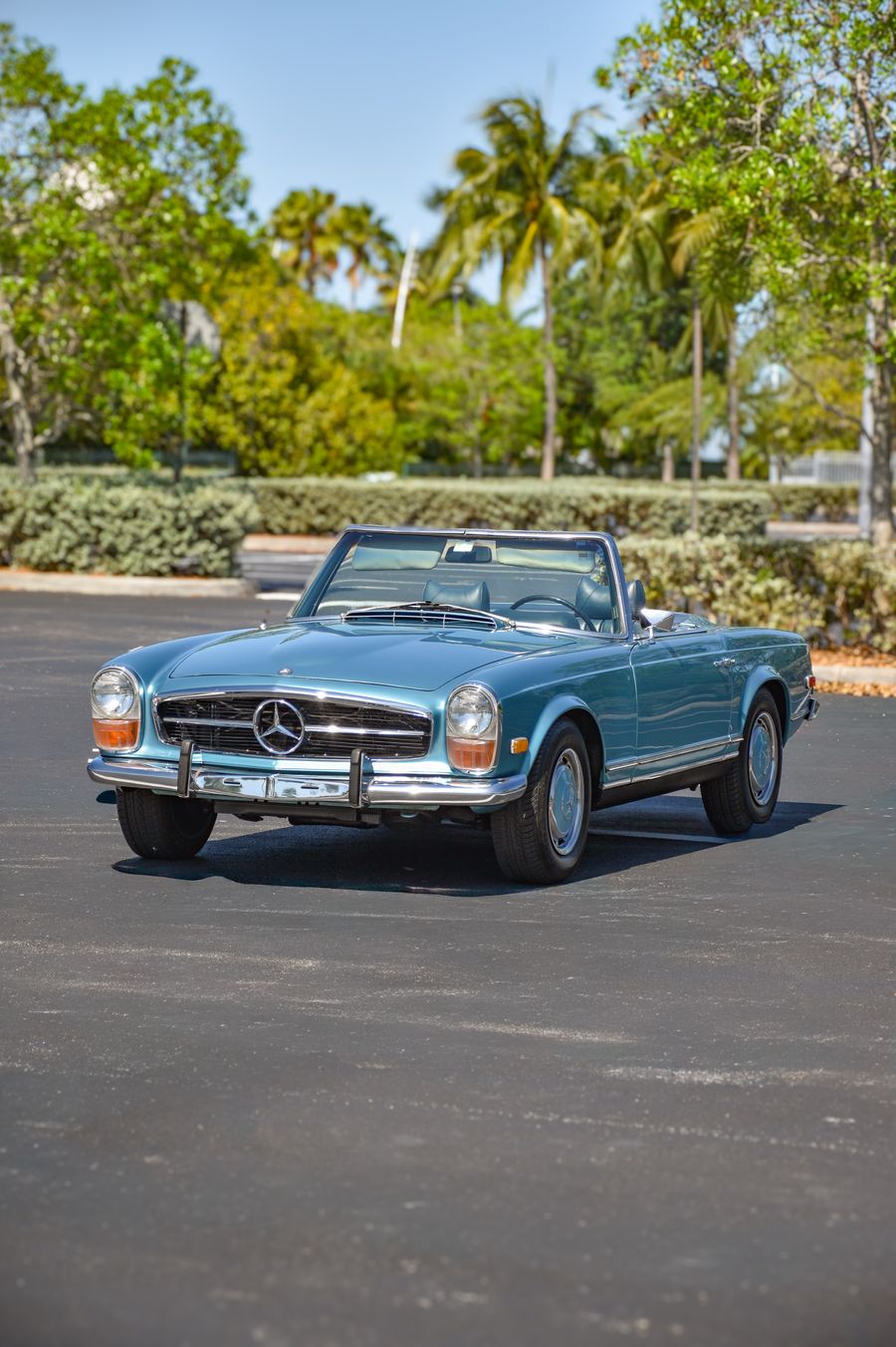 1971 Mercedes-Benz 280SL Pagoda Thumbnail