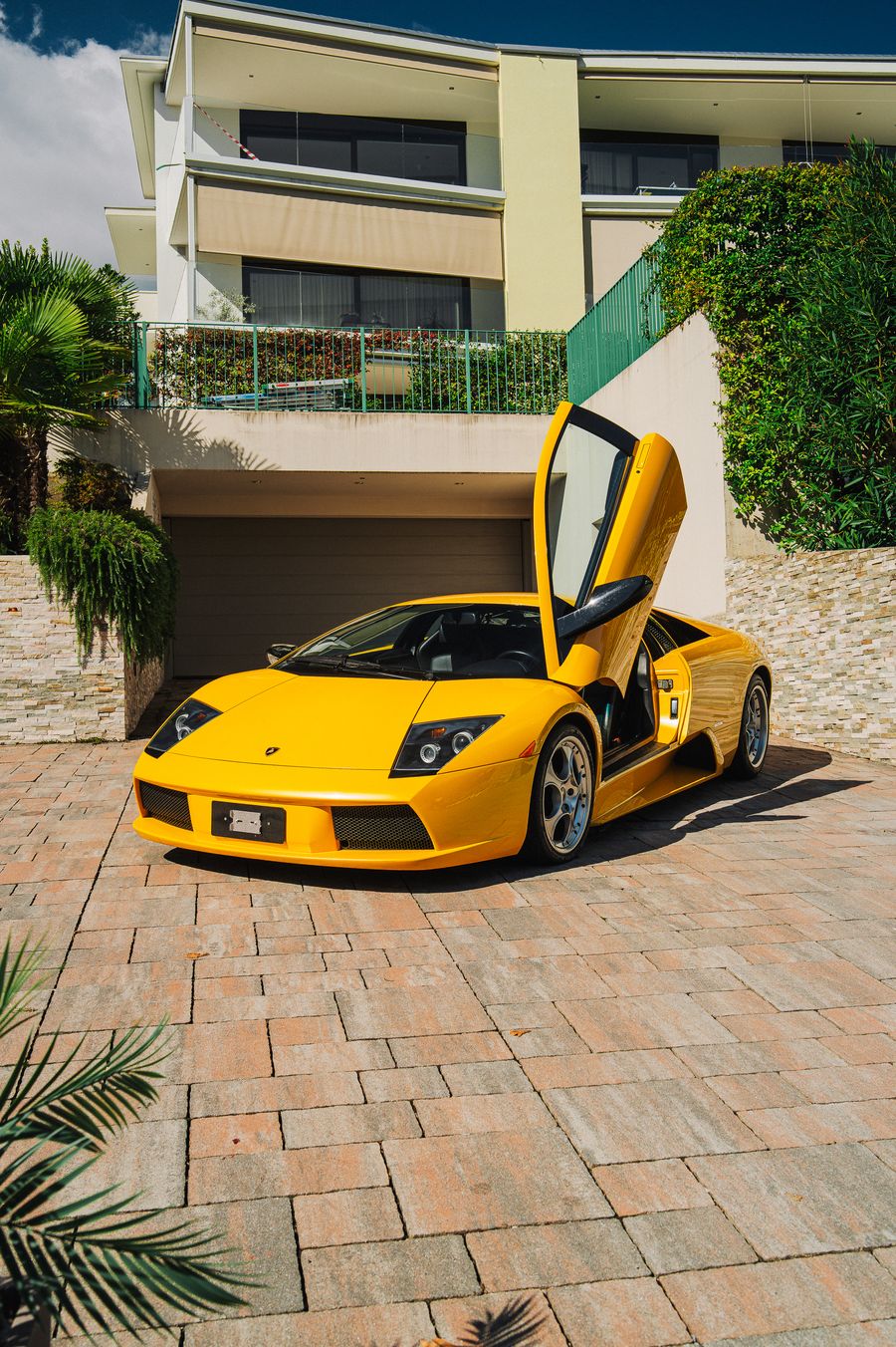 2003 Lamborghini Murciélago Thumbnail