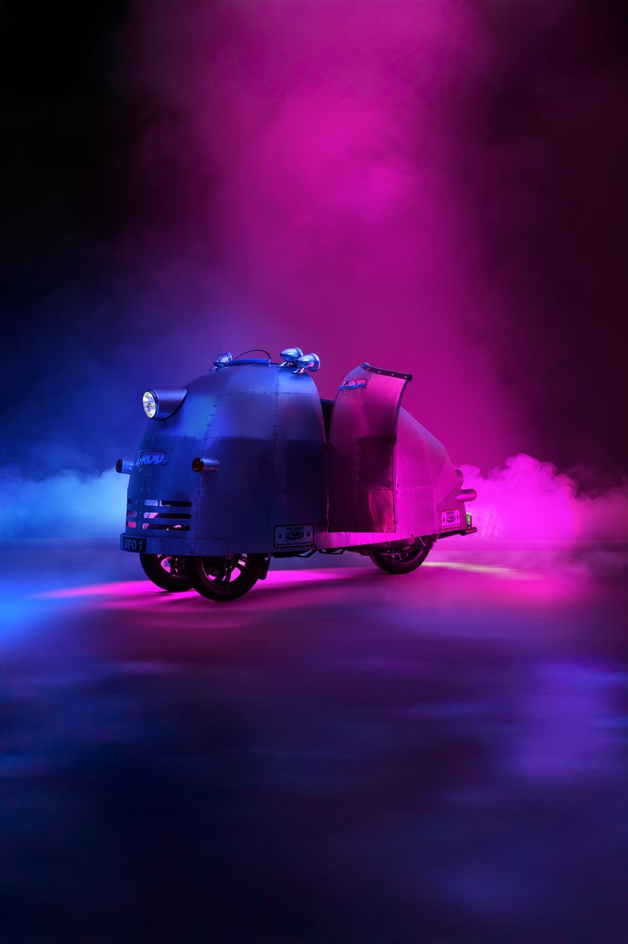 2015 Z-ROD™ Strada Glide Prototype UFO 1 Thumbnail