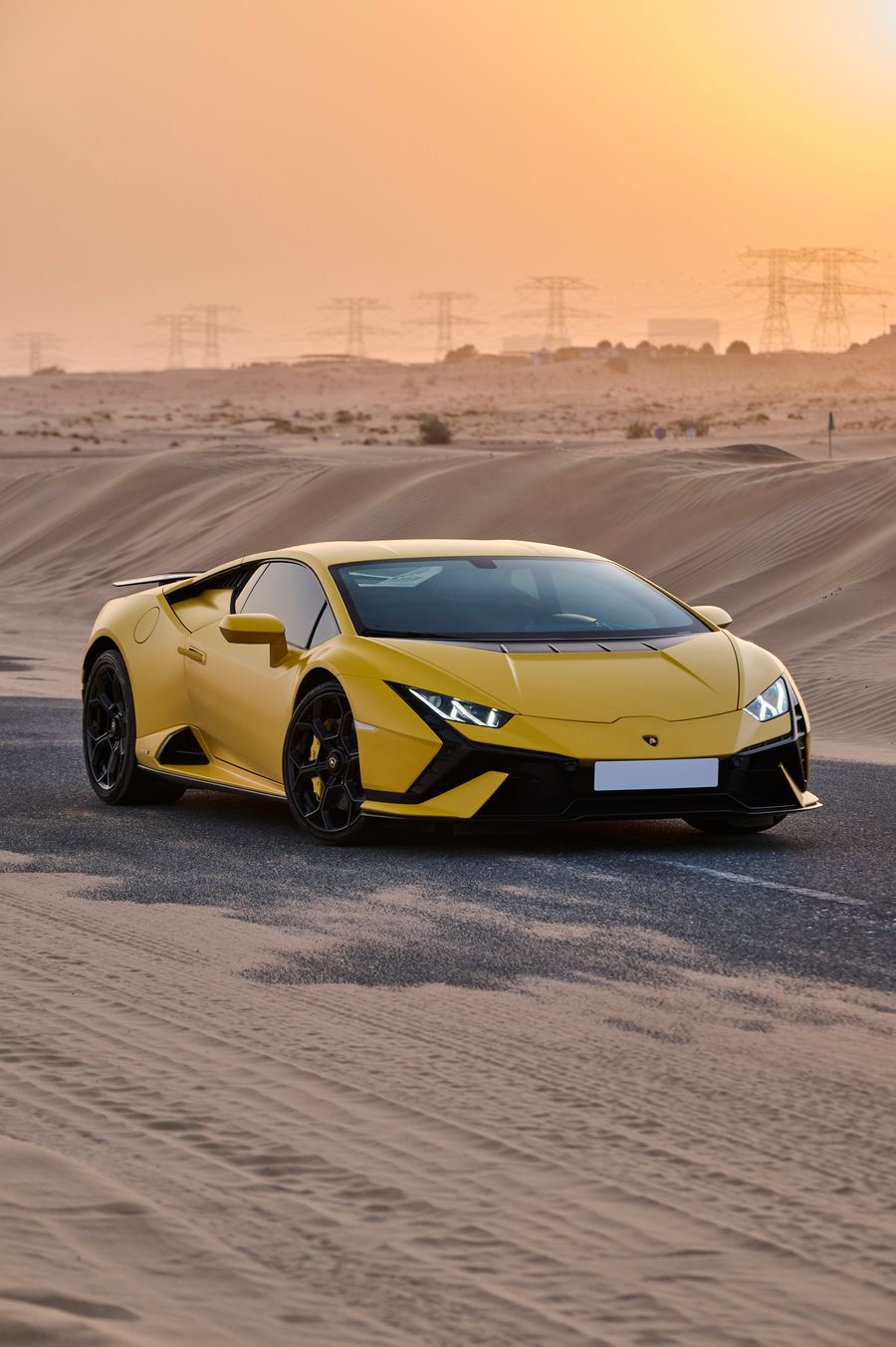 2023 Lamborghini Huracán Tecnica Thumbnail