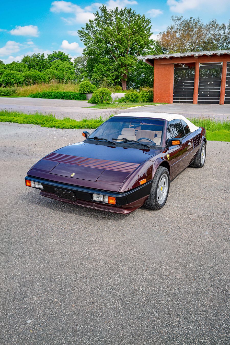 1985 Ferrari Mondial Quattrovalvole Cabriolet Thumbnail