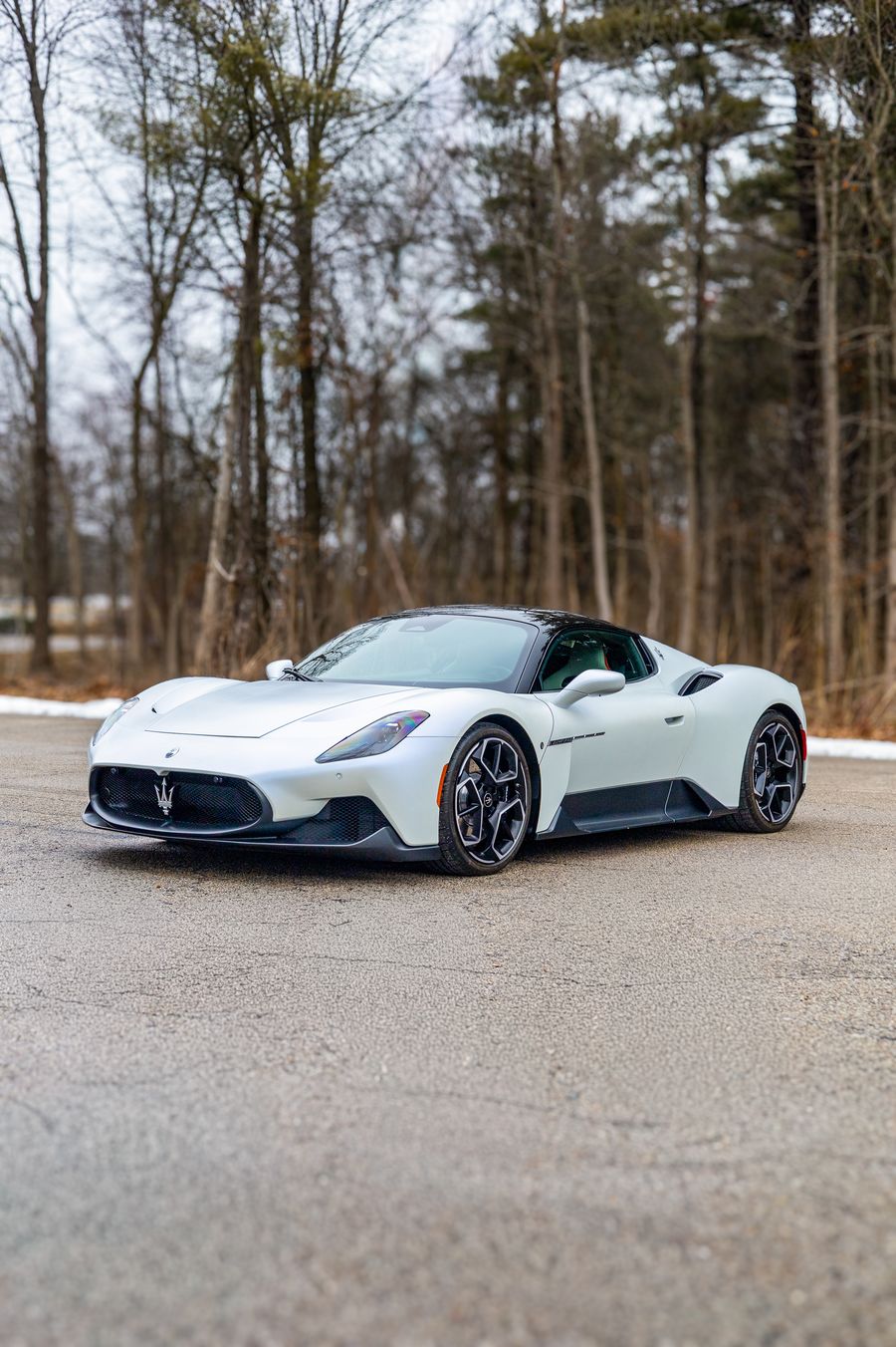 2023 Maserati MC20 Thumbnail