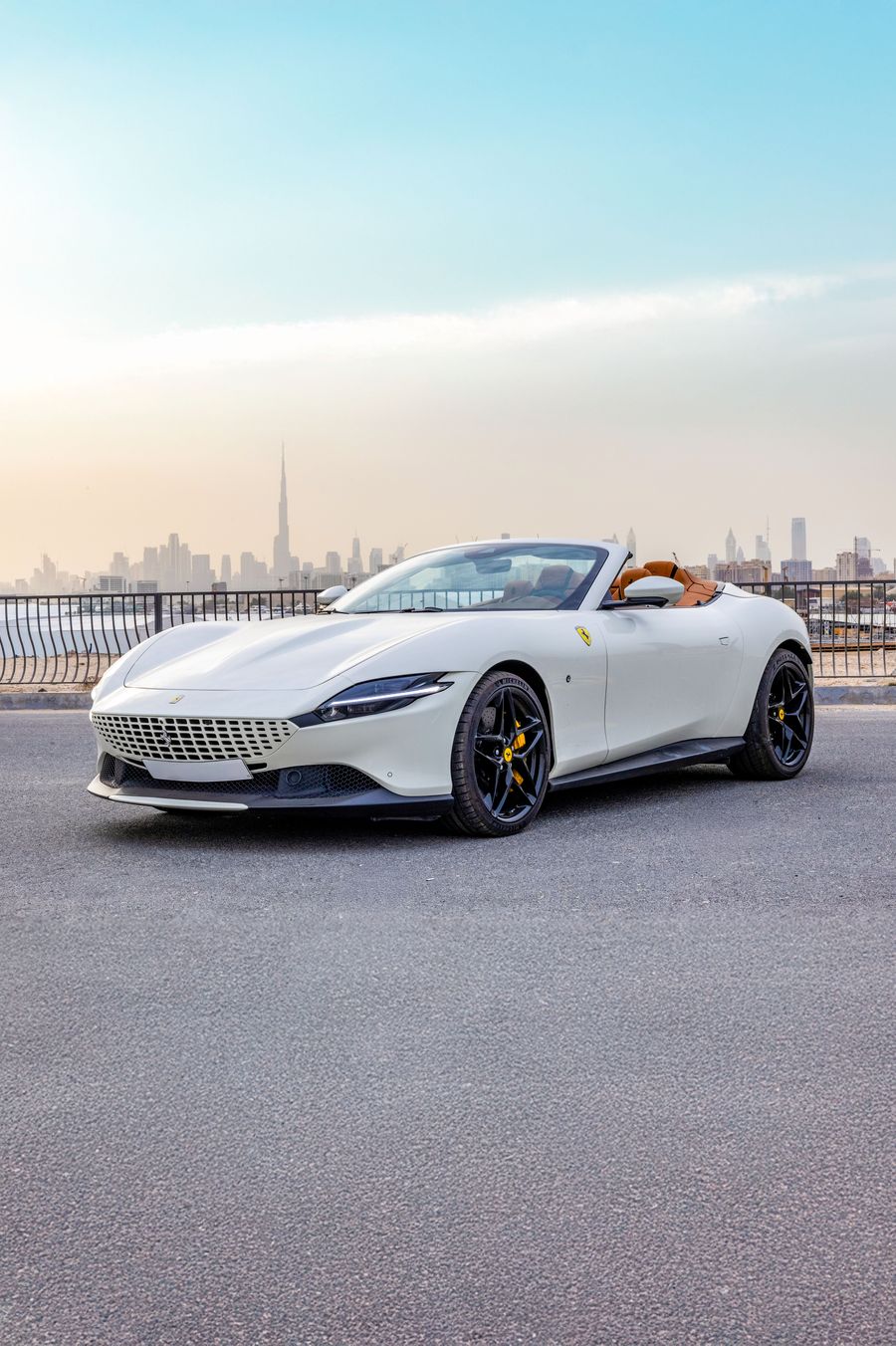 2025 Ferrari Roma Spider Thumbnail