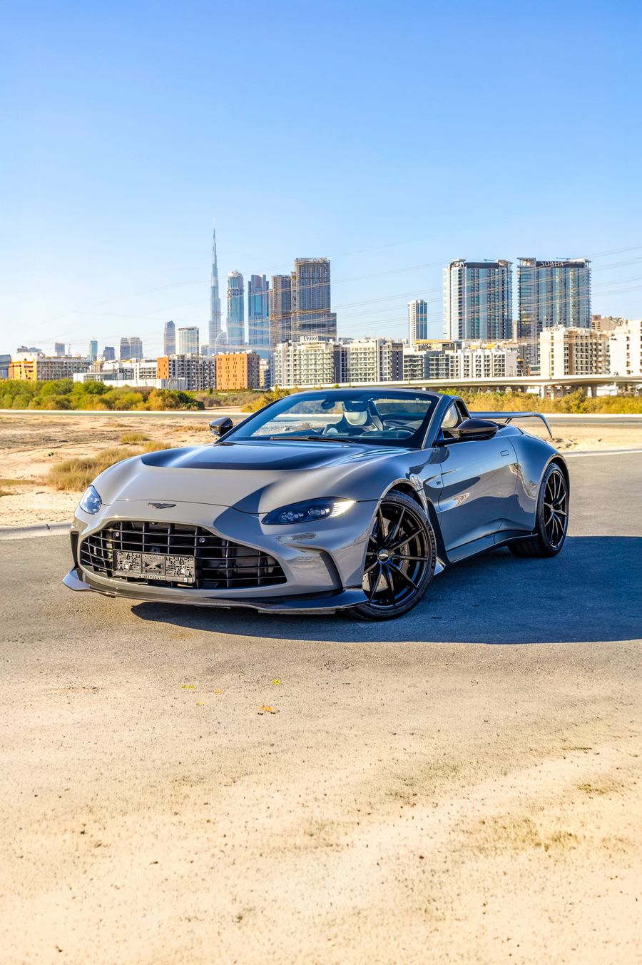 2023 Aston Martin Vantage V12 Roadster Thumbnail
