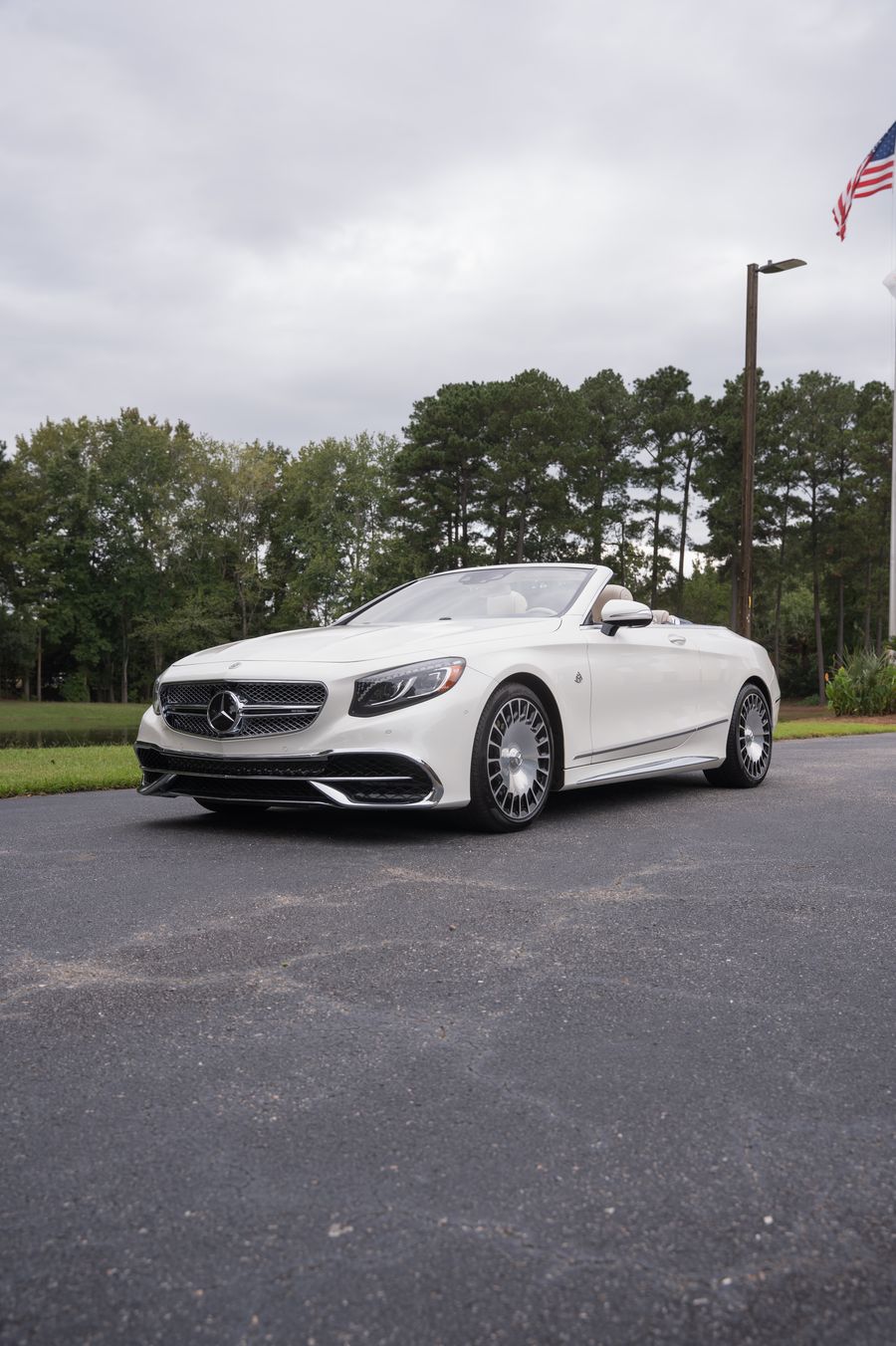 2017 Mercedes-Benz Maybach S650 Cabriolet Thumbnail