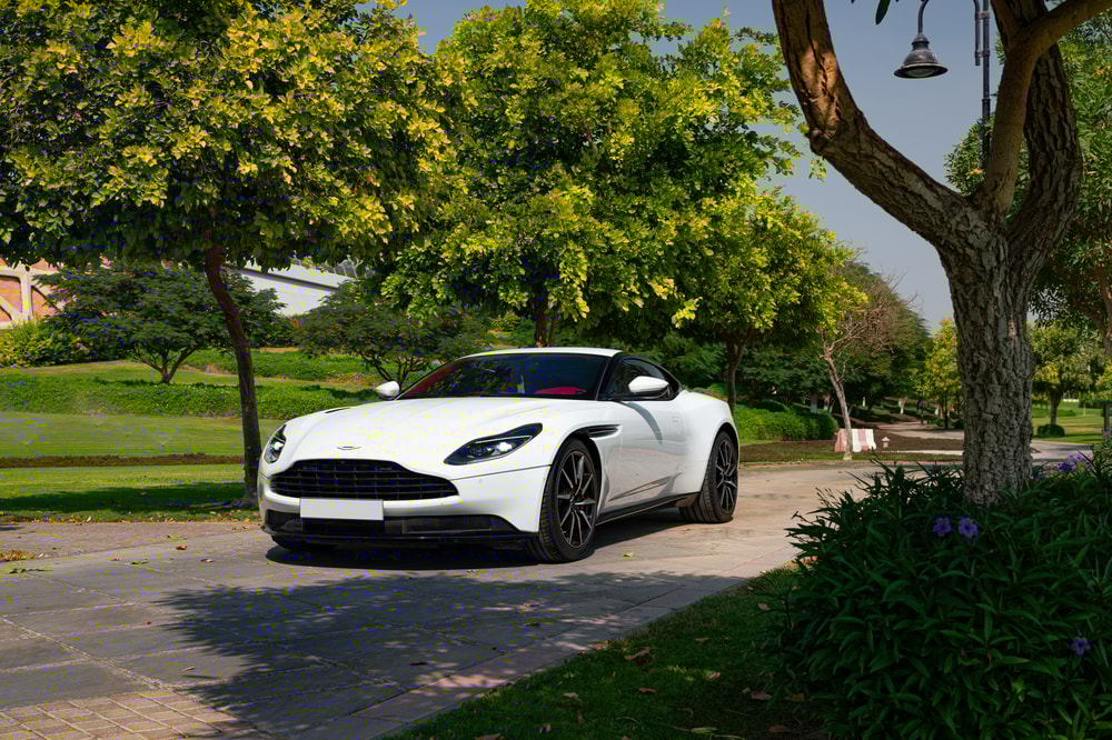 2019 Aston Martin DB11 V8