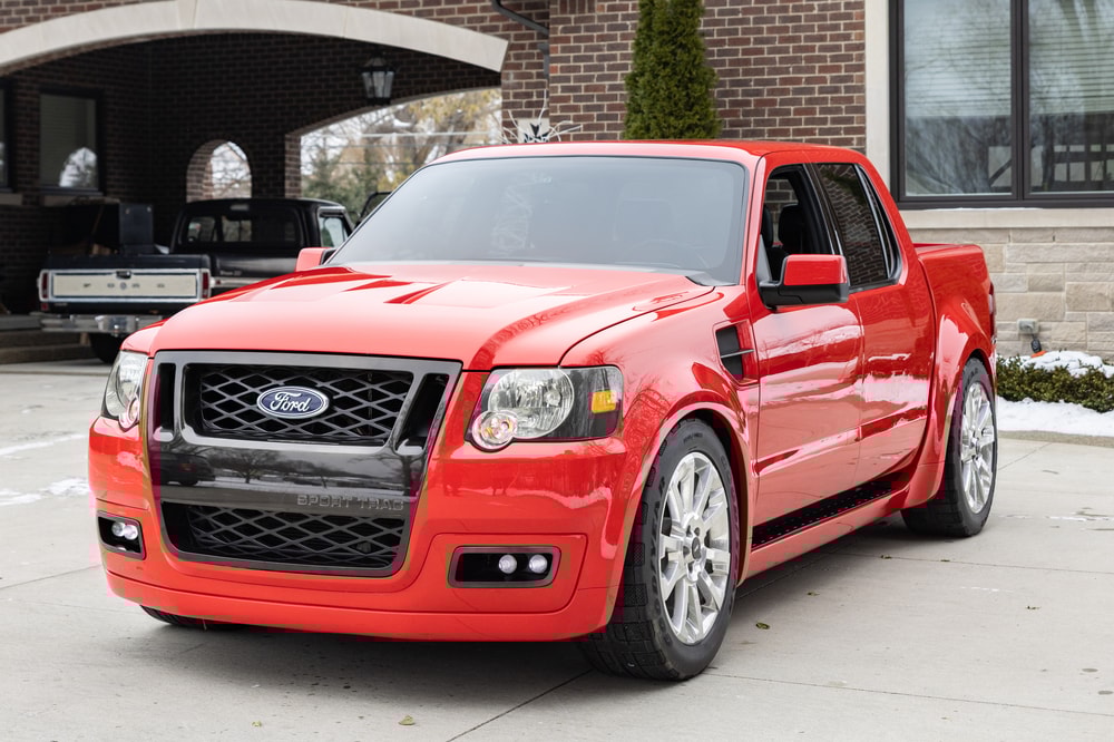 2005 Ford SVT Prototype Adren...