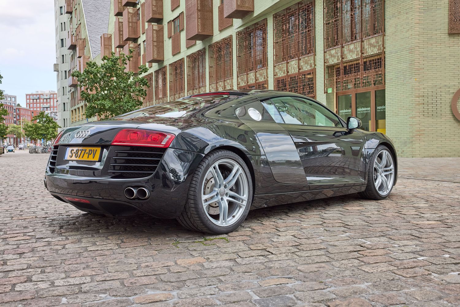 Super car