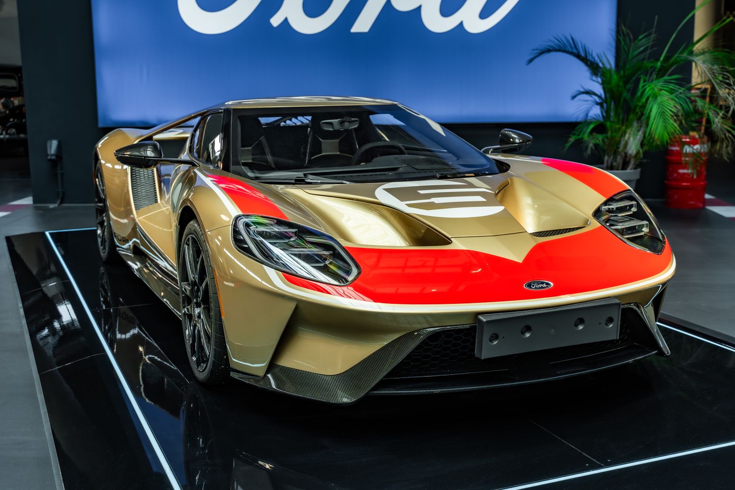 Super car