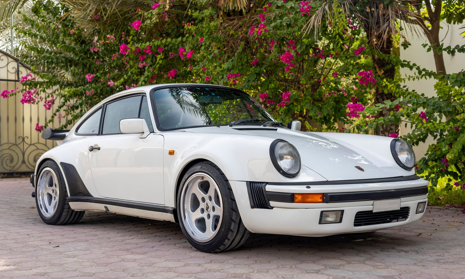 1988 Porsche  930 Turbo Grand Prix White Exterior