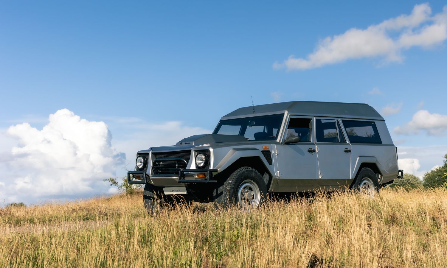 1986 Lamborghini LM002 'Wagon' Argento Metallizzato Exterior