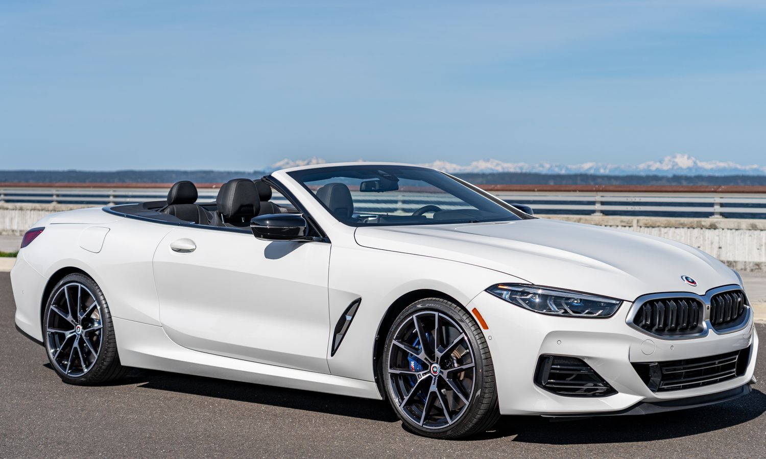 2023 BMW M850 ix Convertible Alpine White Exterior