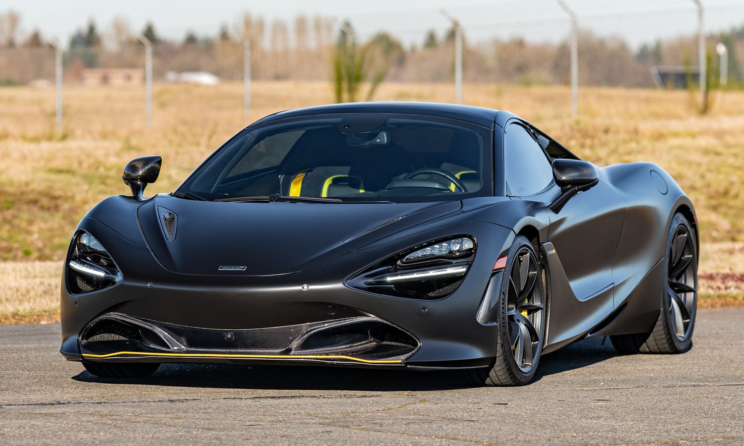 2022 Mclaren  720s performance spider  Satin Black Exterior