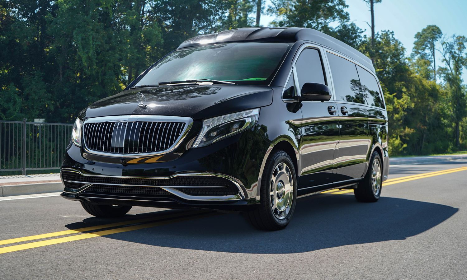 2021 Mercedes-Benz Metris Maybach Black Exterior