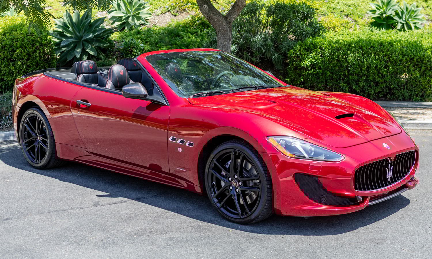 2017 Maserati Granturismo MC Sport Convertible Rosso Italiano Exterior