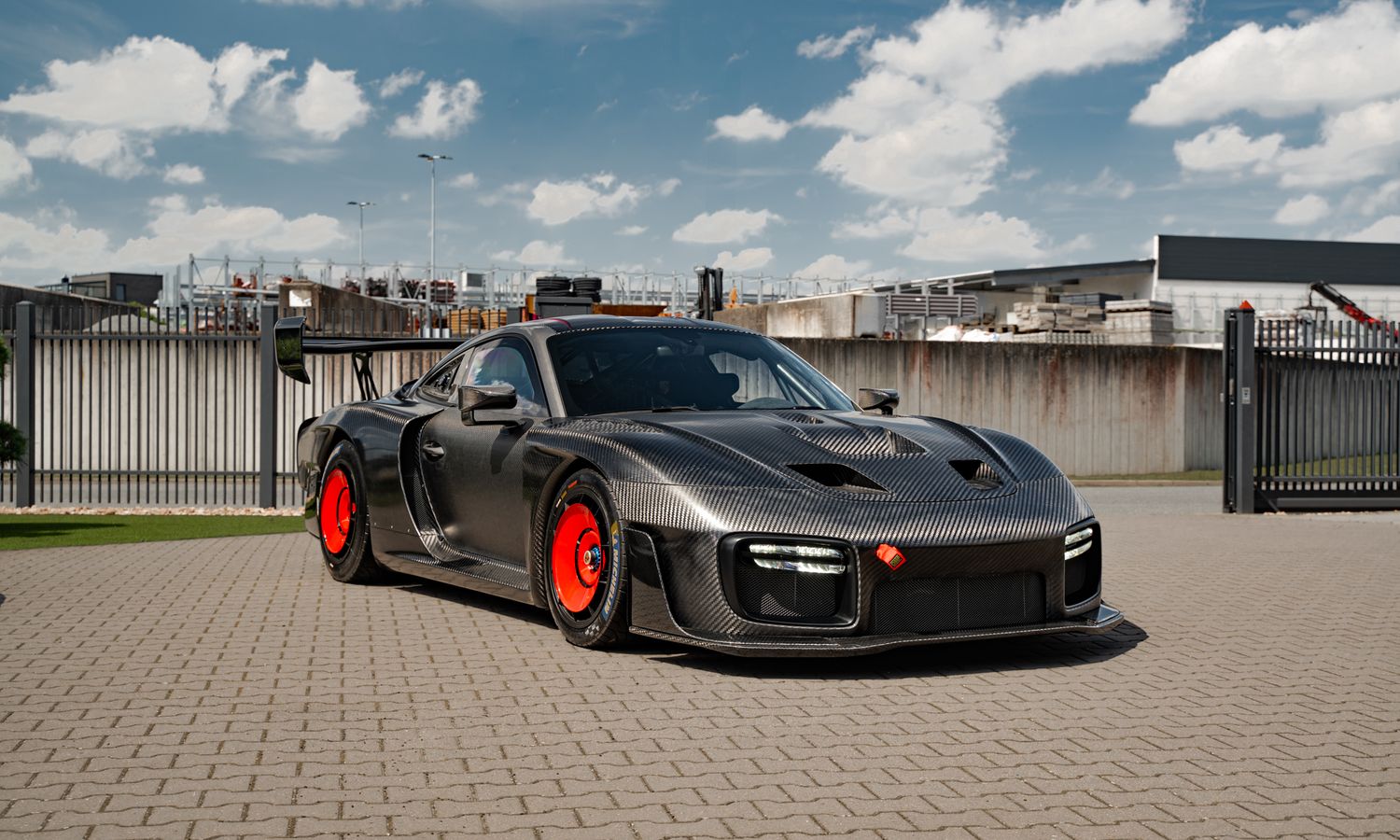 2020 Porsche 935 (GT2 RS-based) #28 of 77 Matte Carbon/Black Exterior