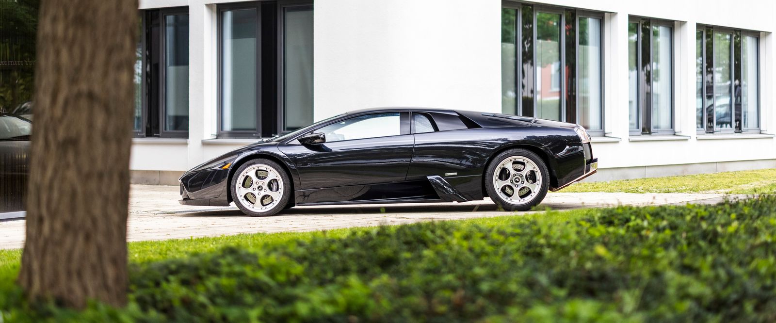 Super car