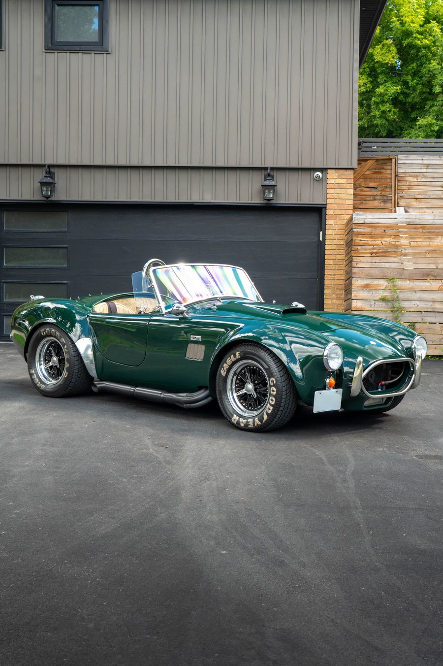 1967 Ford  Cobra  Thumbnail