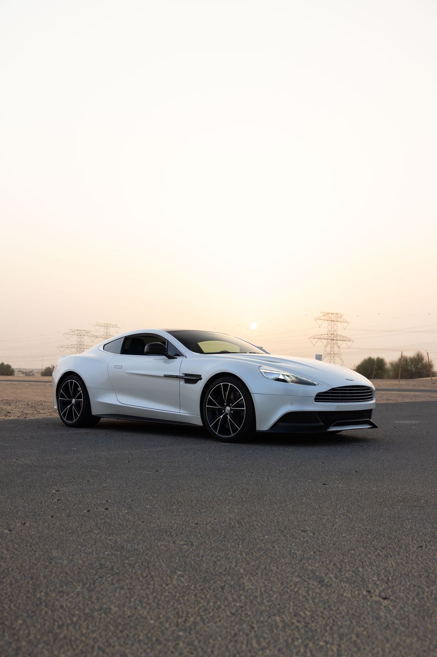 2014 Aston Martin  Vanquish Coupe  Thumbnail