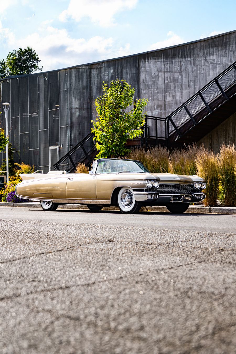 1960 Cadillac Eldorado Biarritz Convertible Thumbnail